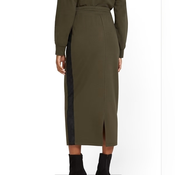 NY&C Faux-Leather Inset French Terry Green Pencil Skirt XL - New With Tags - Picture 3 of 4